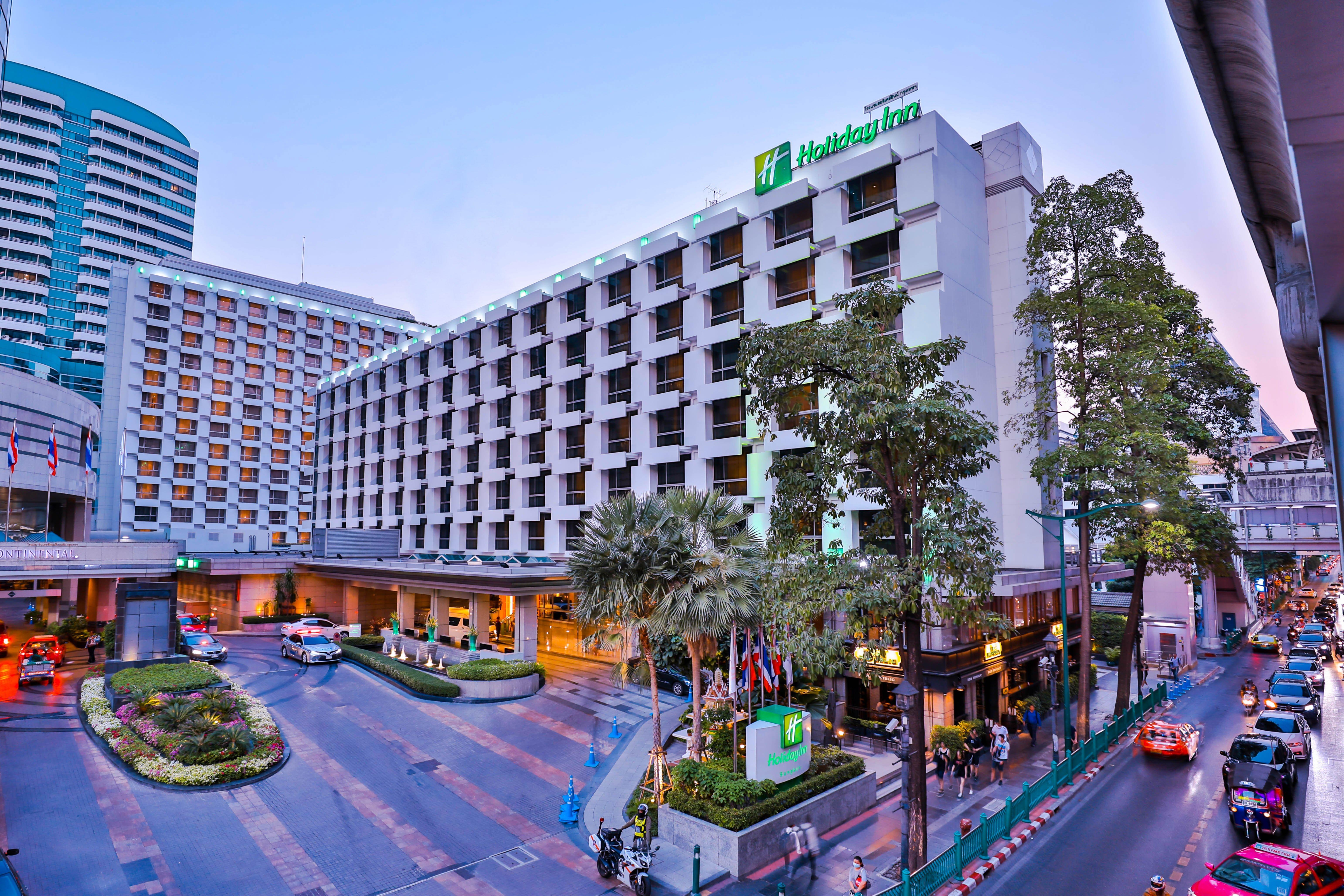 Holiday Inn Bangkok, An Ihg Hotel Exterior photo